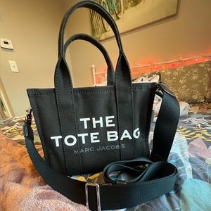 Marc Jacobs The Tote Bag Mini
